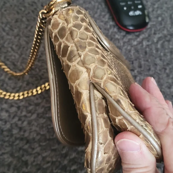 GORGEOUS VINTAGE PYTHON SNAKE CROSSBODY GUCCI BAG - Picture 11 of 16
